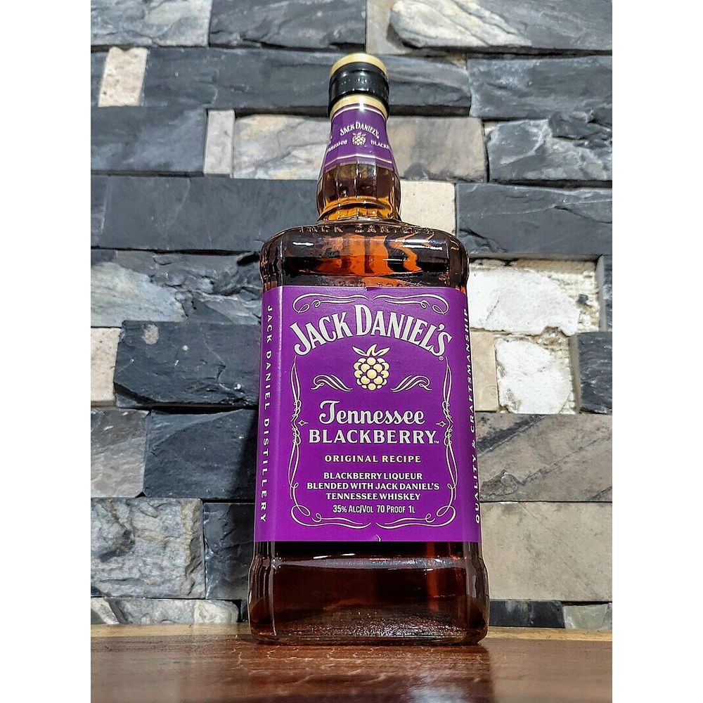 Whiskey Tennessee Blackberry Jack Daniel's 1l | Emporio Varanda